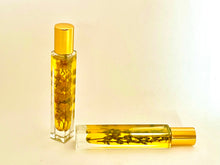 Load image into Gallery viewer, Nourishing Lip oil